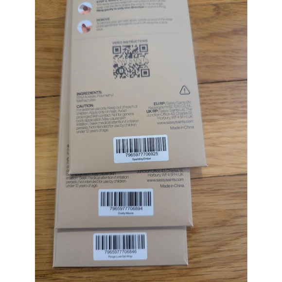 Sassy Saints UV Free Gel Nail Wraps Set of 3 Rouge Red, Sparkling Ember, Mauve - Picture 2 of 4